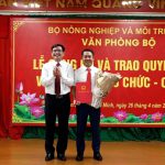 Trao quyết định bổ nhiệm Trưởng Cơ quan đại diện Văn phòng Bộ NN&MT phía Nam